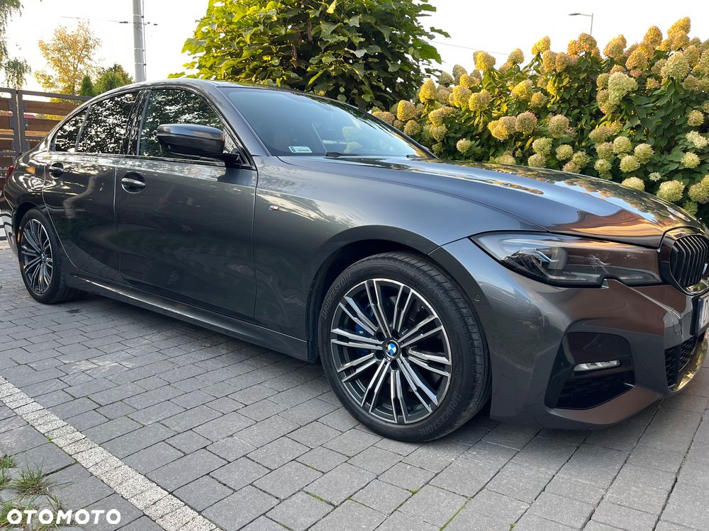 BMW Seria 3 330i xDrive M Sport sport - 26