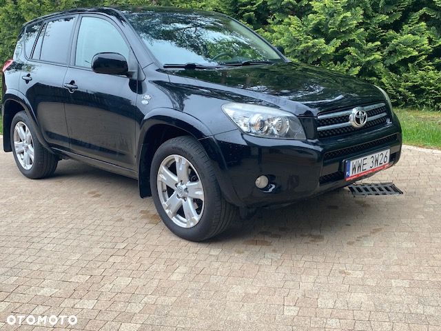 Toyota RAV4 2.2 D-CAT 4x4 Executive - 1