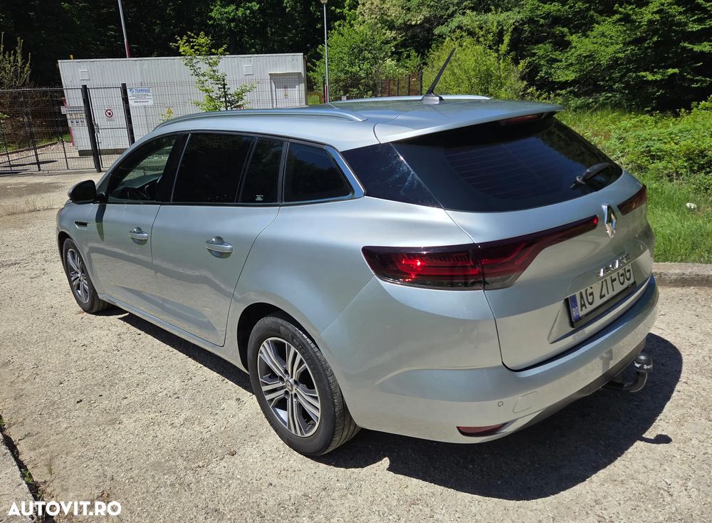 Renault Megane TCe 140 GPF LIMITED - 3
