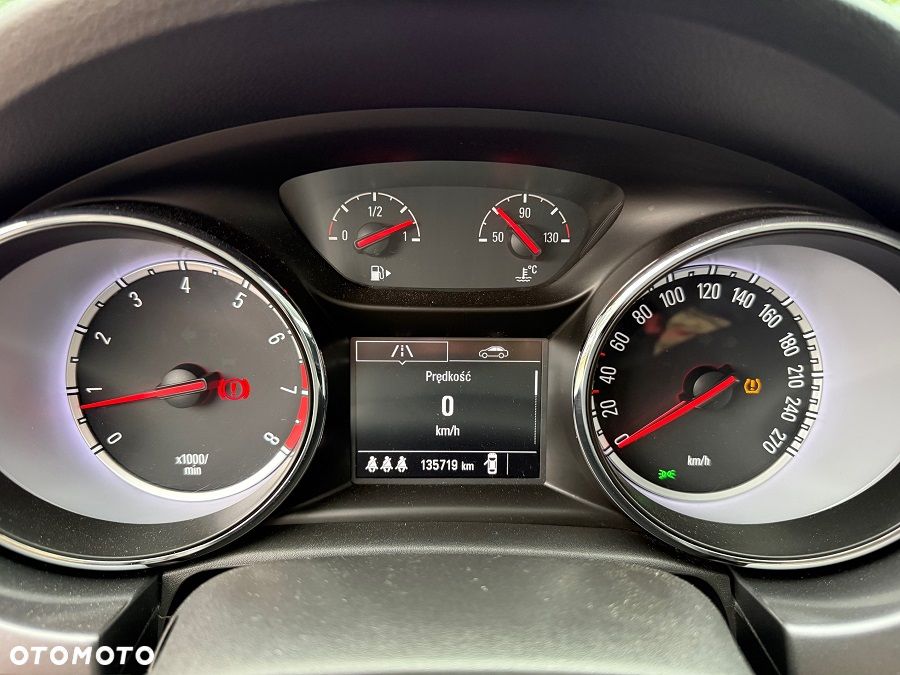 Opel Astra 1.4 Selection - 19