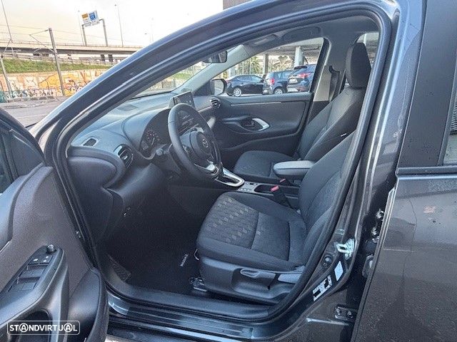 Mazda 2 1.5 L Hybrid VVT-i Centre-Line - 8