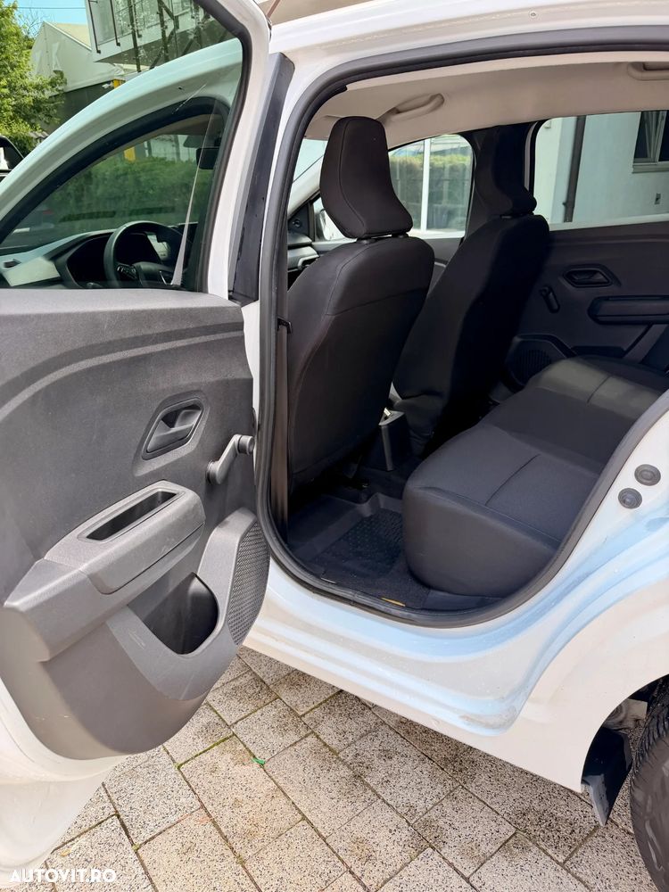 Dacia Logan ECO-G 100 Essential - 9