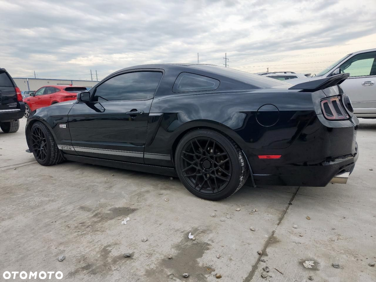 Ford Mustang - 4