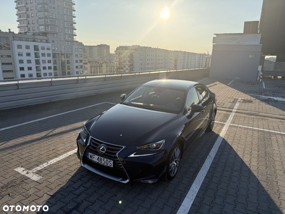 Lexus IS 200t / 300 Elegance - 1