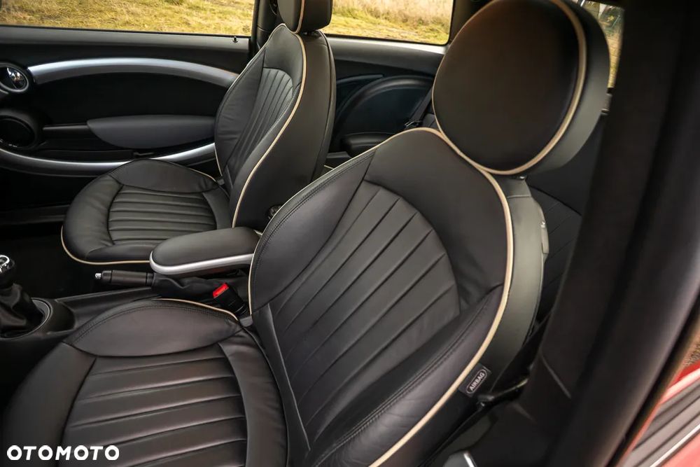 MINI Cooper S Standard - 18