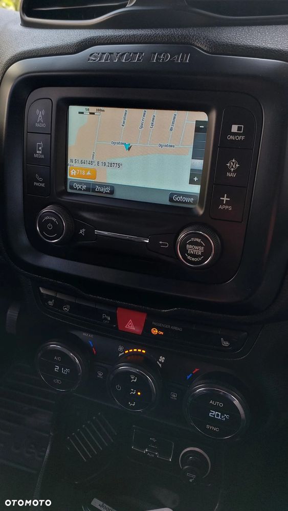 Jeep Renegade 1.6 E-torQ Night Eagle - 20