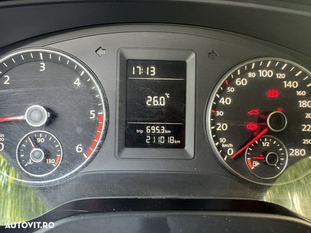 Volkswagen Jetta 1.6 TDI DPF Comfortline - 16