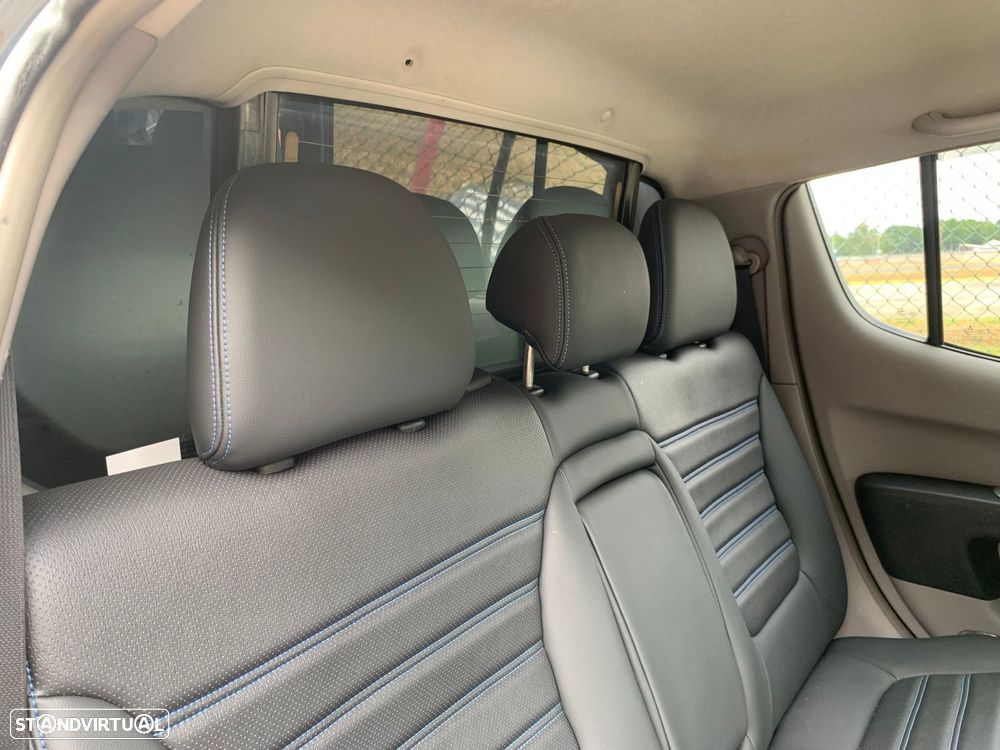 Mitsubishi L200 2.5 DI-D CD Intense JLL/MASC - 21