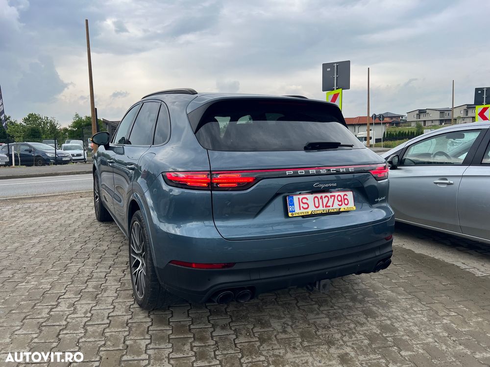 Porsche Cayenne S E-Hybrid Platinum Edition - 4