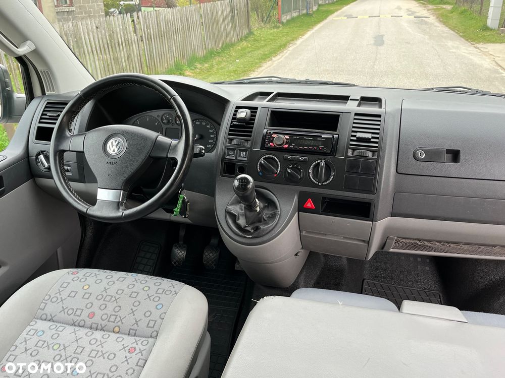 Volkswagen Transporter T5 - 8