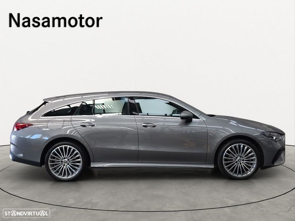 Mercedes-Benz CLA 250 e Shooting Brake AMG Line - 3