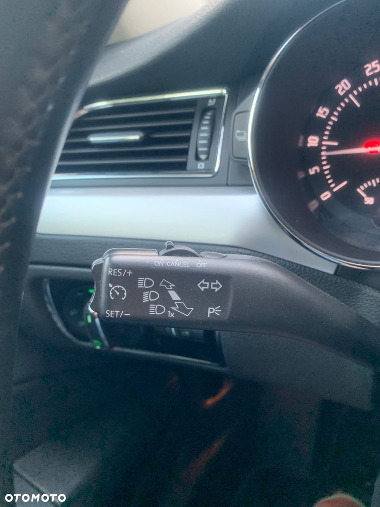 Skoda Superb 2.0 TDI 4x4 Ambition - 23