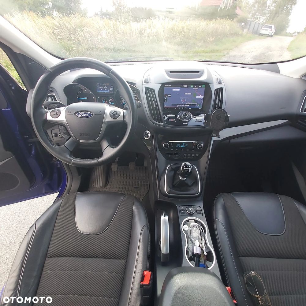 Ford Kuga 2.0 TDCi AWD ST-Line - 7
