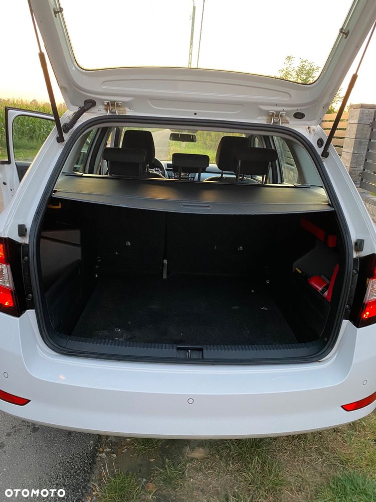 Skoda Fabia 1.0 TSI Ambition - 7