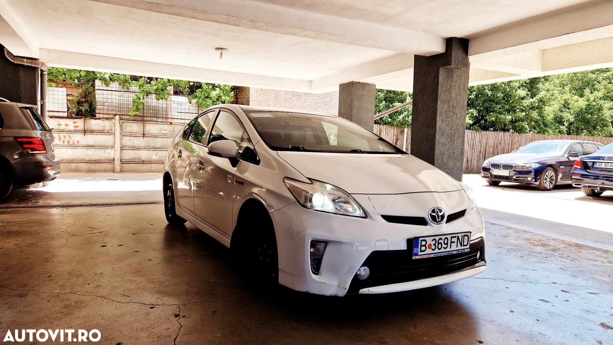 Toyota Prius - 8