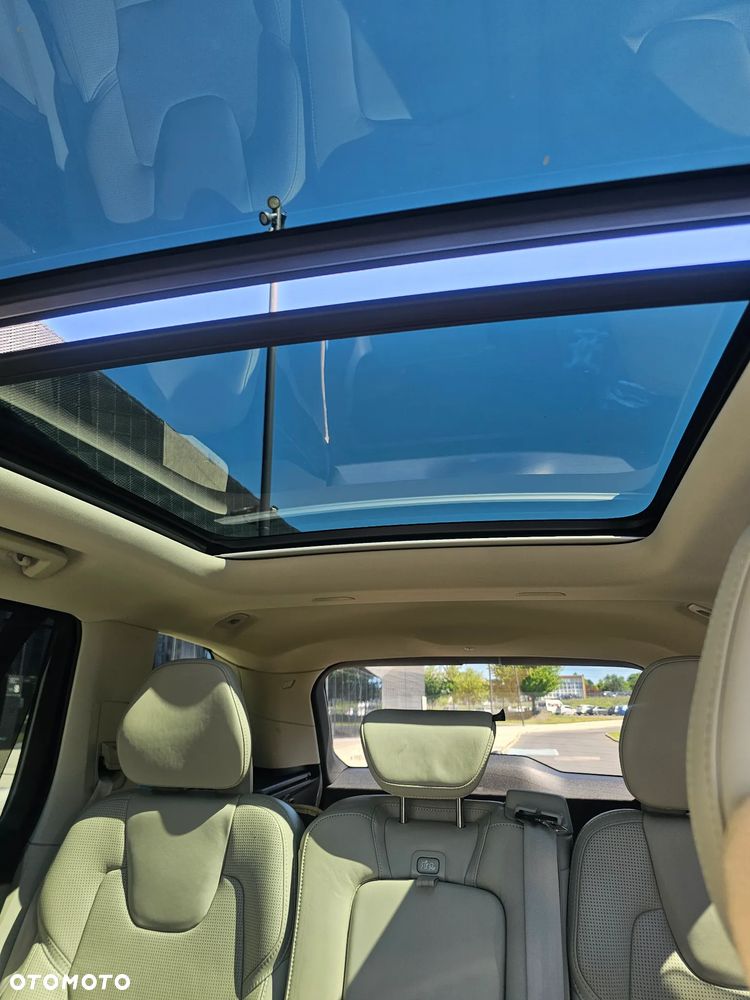Volvo XC 90 B5 D AWD Inscription - 11