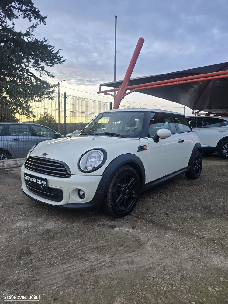 MINI 3 Portas - 2