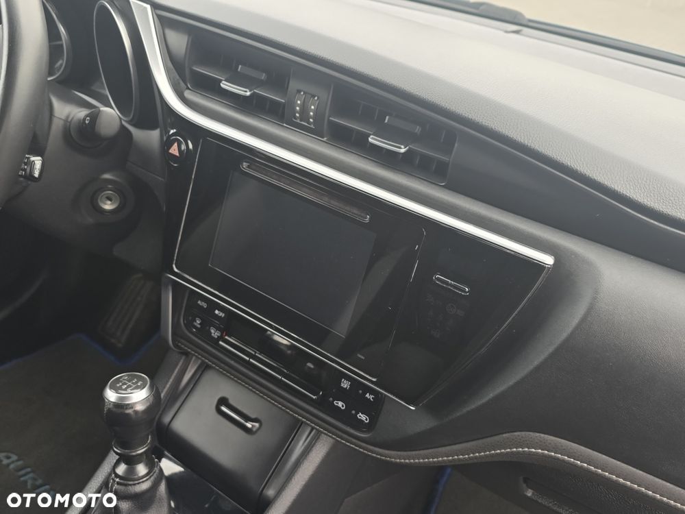 Toyota Auris 1.2 Turbo Comfort - 13