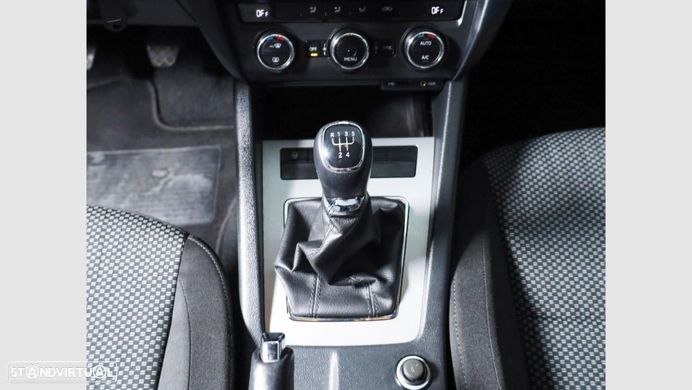 Skoda Octavia 1.6 TDI Style - 15