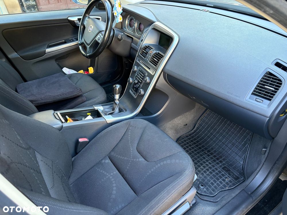 Volvo XC 60 D4 Base - 7
