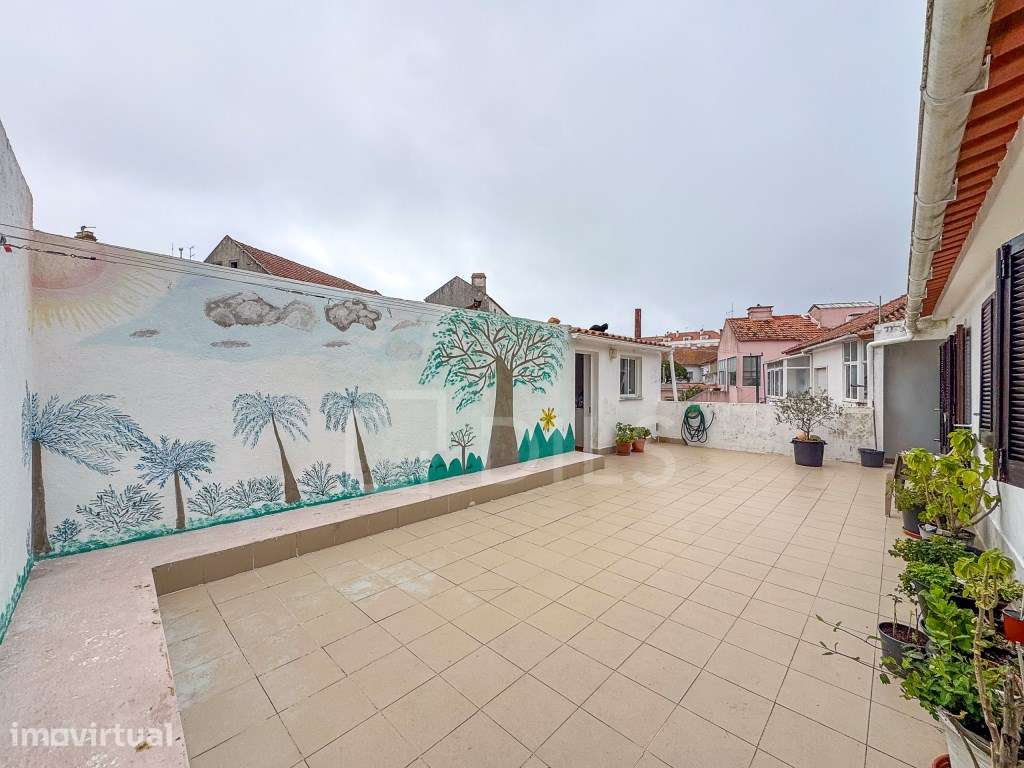 Prédio T5+1 em Mafra, com armazém e terraço, na Malveira - Grande imagem: 5/8
