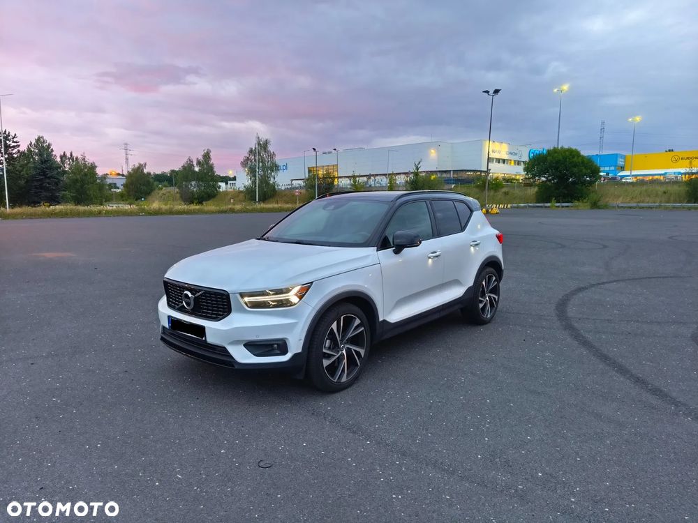 Volvo XC 40 T4 R-Design - 11