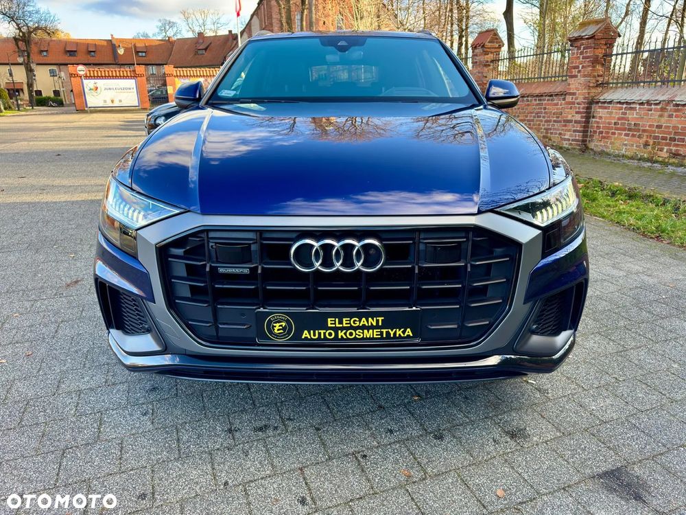 Audi Q8 - 5