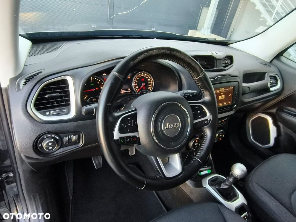 Jeep Renegade - 13