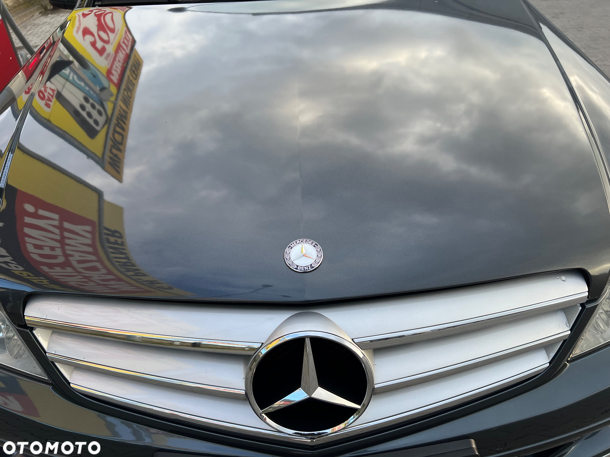 Mercedes-Benz Klasa C 180 CGI Automatik BlueEFFICIENCY Avantgarde - 6
