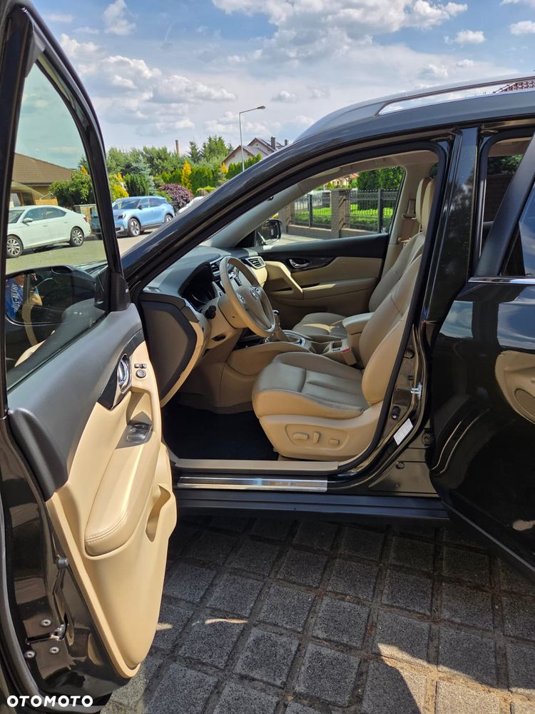 Nissan X-Trail 1.6 DIG-T Tekna 2WD - 24