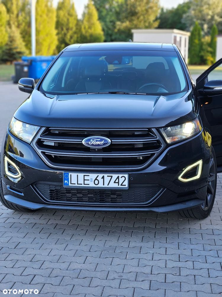 Ford Edge - 2