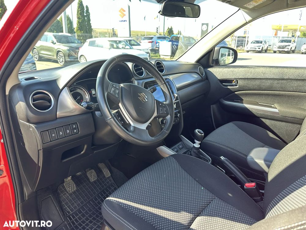 Suzuki Vitara 1.4 Boosterjet MHEV Passion - 10