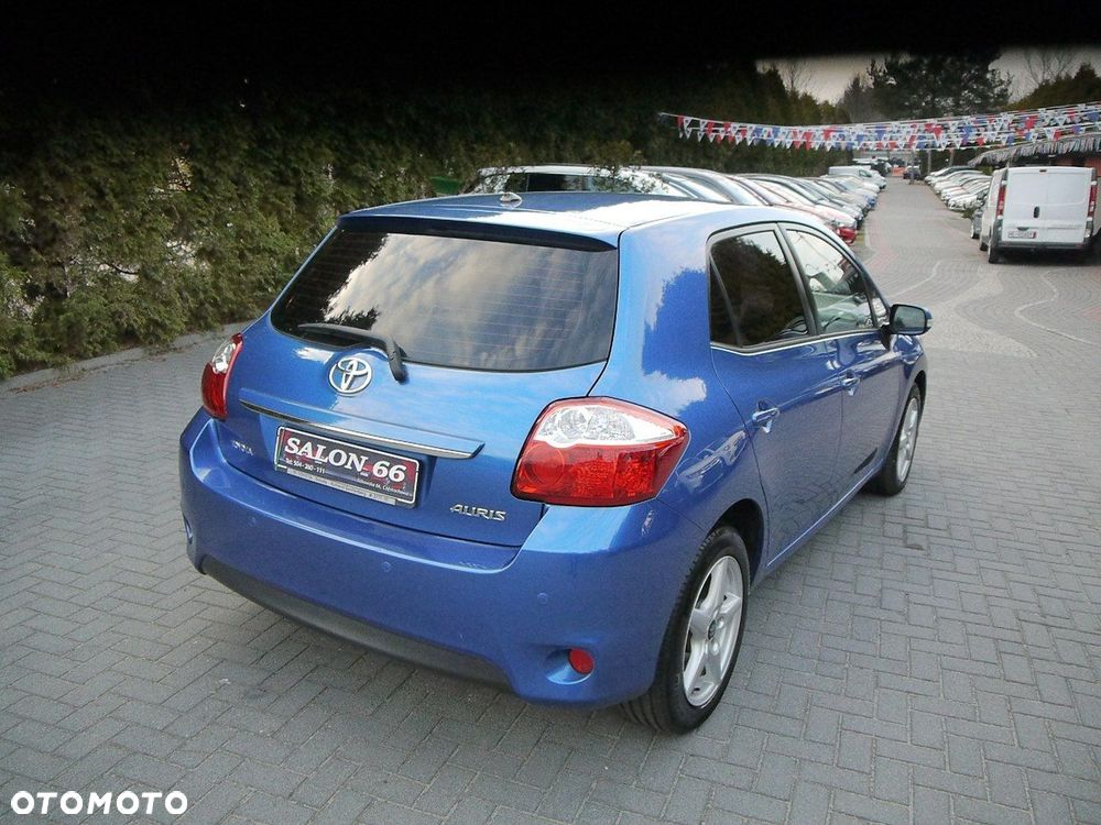 Toyota Auris - 5