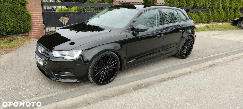 Audi A3 Sportback 2.0 TDI Quattro Attraction - 2