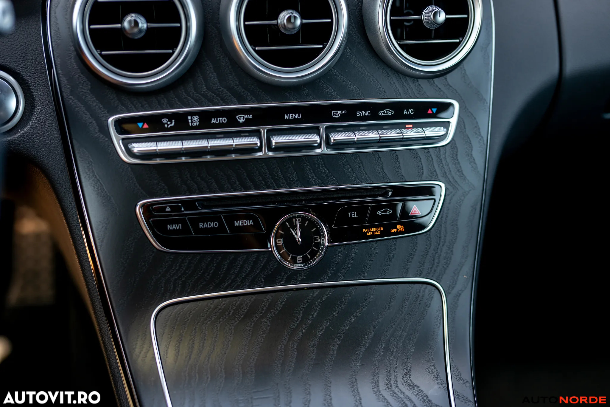 Mercedes-Benz C 250 Coupe 7G-TRONIC AMG Line - 26