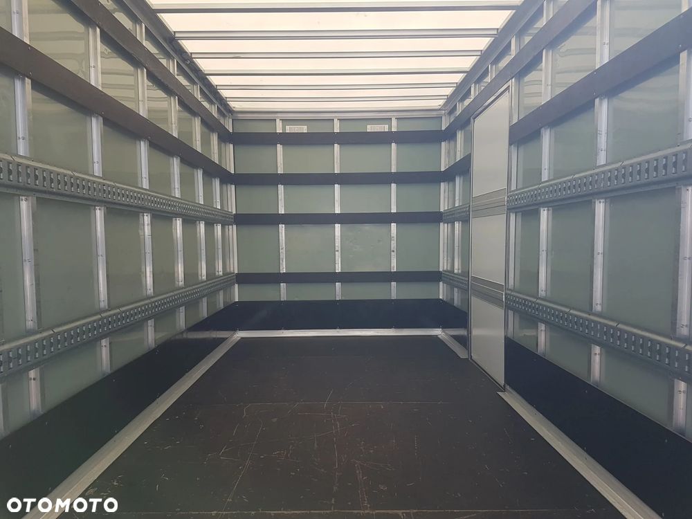Iveco DAILY WINDA 35S16 8EP KONTENER KLIMA 4,21x2,10x2,23 KRAJOWY 3,0-160KM MANUAL 6-BIEGÓW - 19