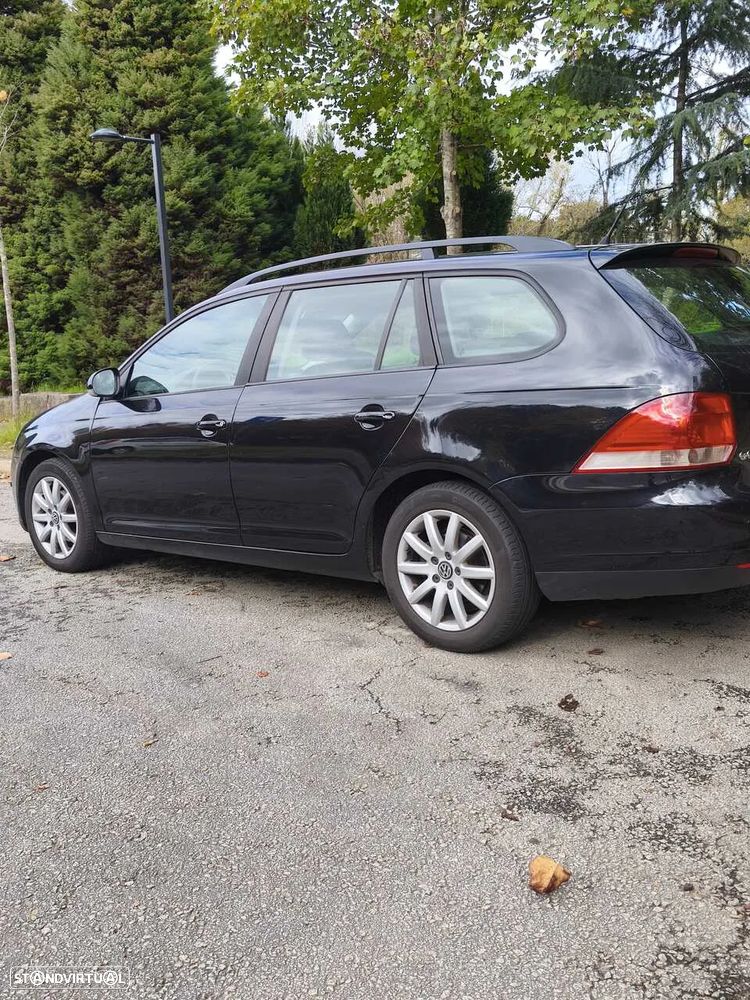 VW Golf Variant 1.9 TDi DPF Confortline DSG - 10