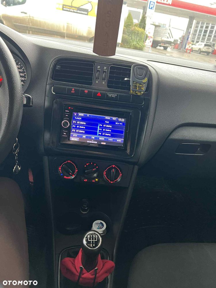 Volkswagen Polo 1.6 TDI DPF Trendline - 13