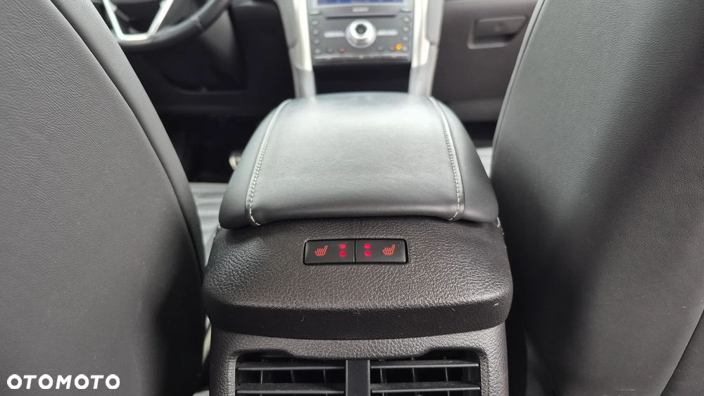 Ford Mondeo 2.0 EcoBlue Vignale - 18