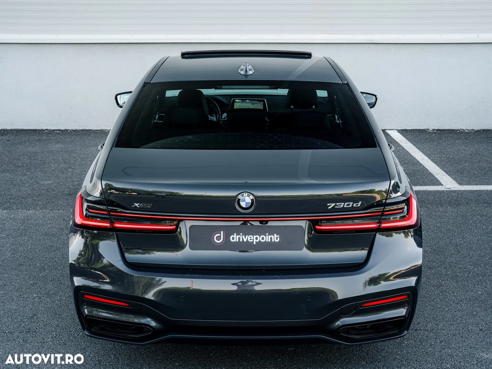 BMW Seria 7 730d xDrive MHEV - 17