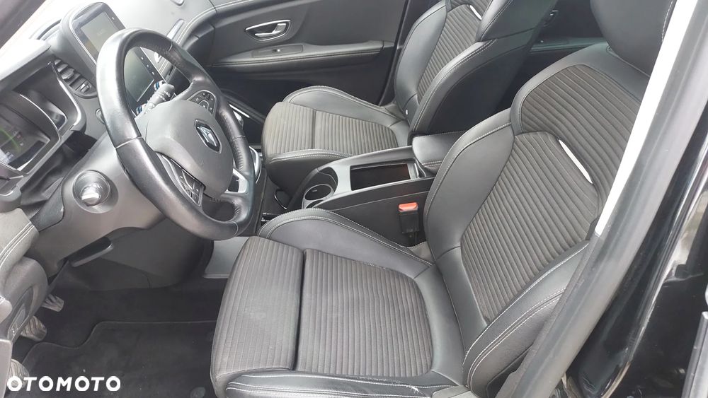 Renault Scenic TCe 115 GPF BUSINESS EDITION - 18