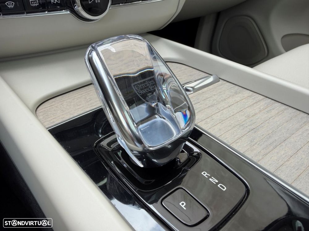 Volvo XC 60 2.0 T6 PHEV Inscription AWD - 57