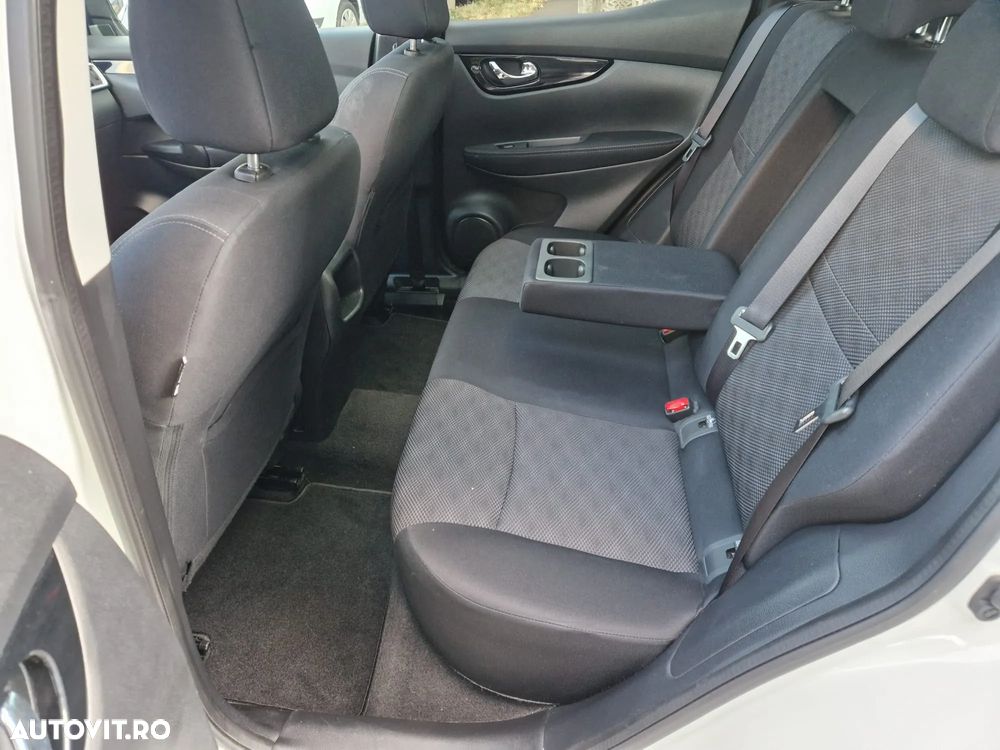Nissan Qashqai 1.2 DIG-T ACENTA - 7