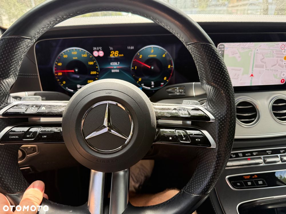 Mercedes-Benz Klasa E 220 d 4-Matic AMG - 9