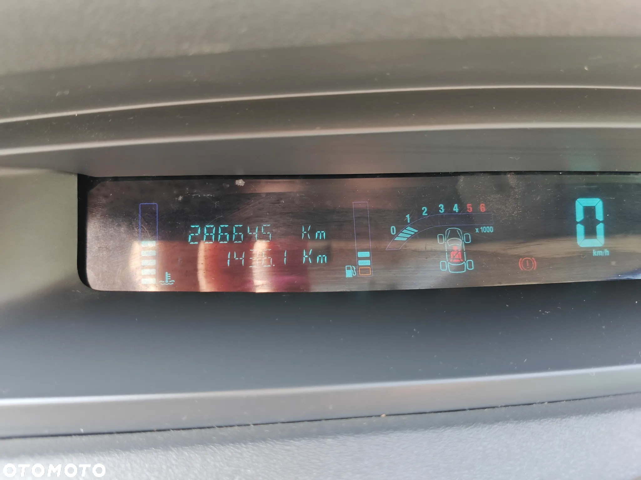 Renault Scenic 2.0 Confort Authentique - 21