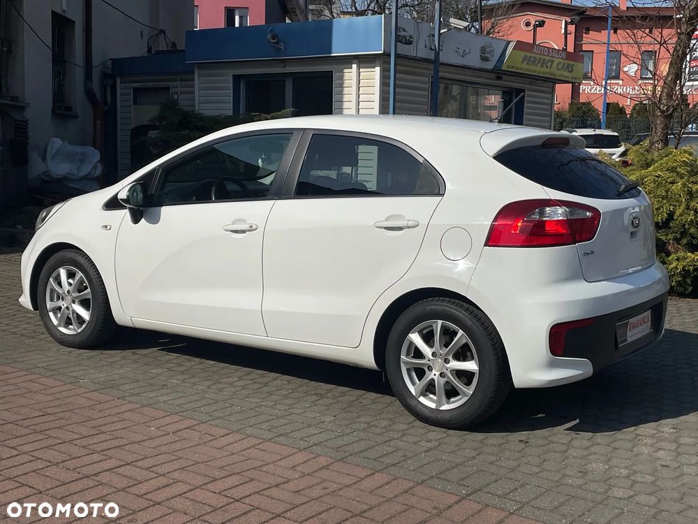 Kia Rio 1.2 Edition 7 - 4