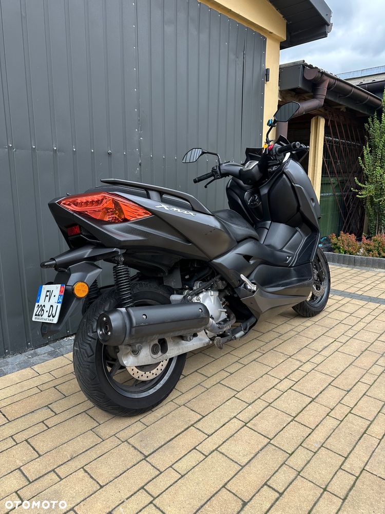 Yamaha X-max - 3