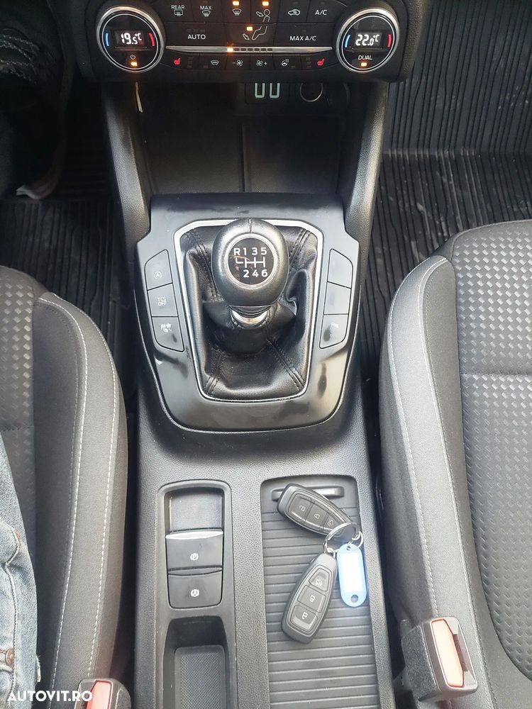 Ford Focus 1.5 EcoBlue Trend - 19