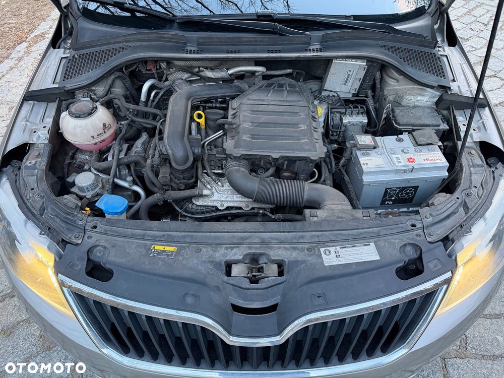 Skoda RAPID 1.0 TSI Style - 25