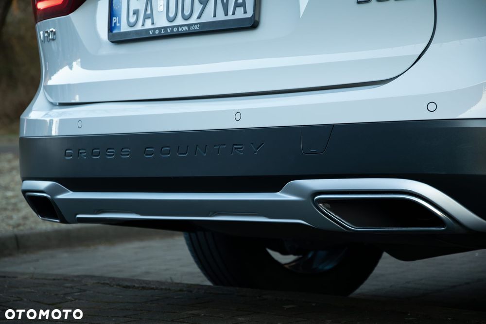 Volvo V90 Cross Country D5 AWD Pro - 12